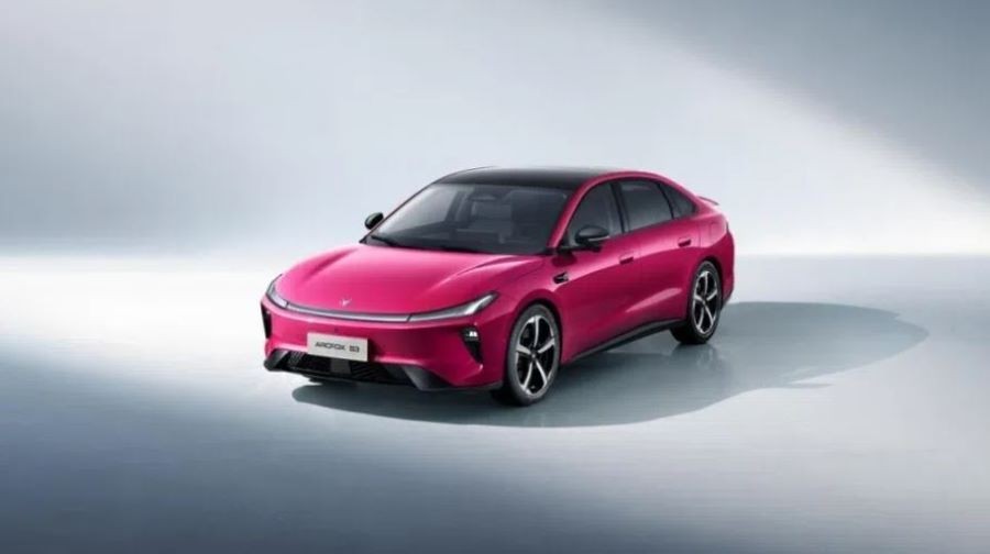 Chiếc ô tô này đẹp không thua Toyota Camry nhưng giá chỉ có 250 triệu đồng
