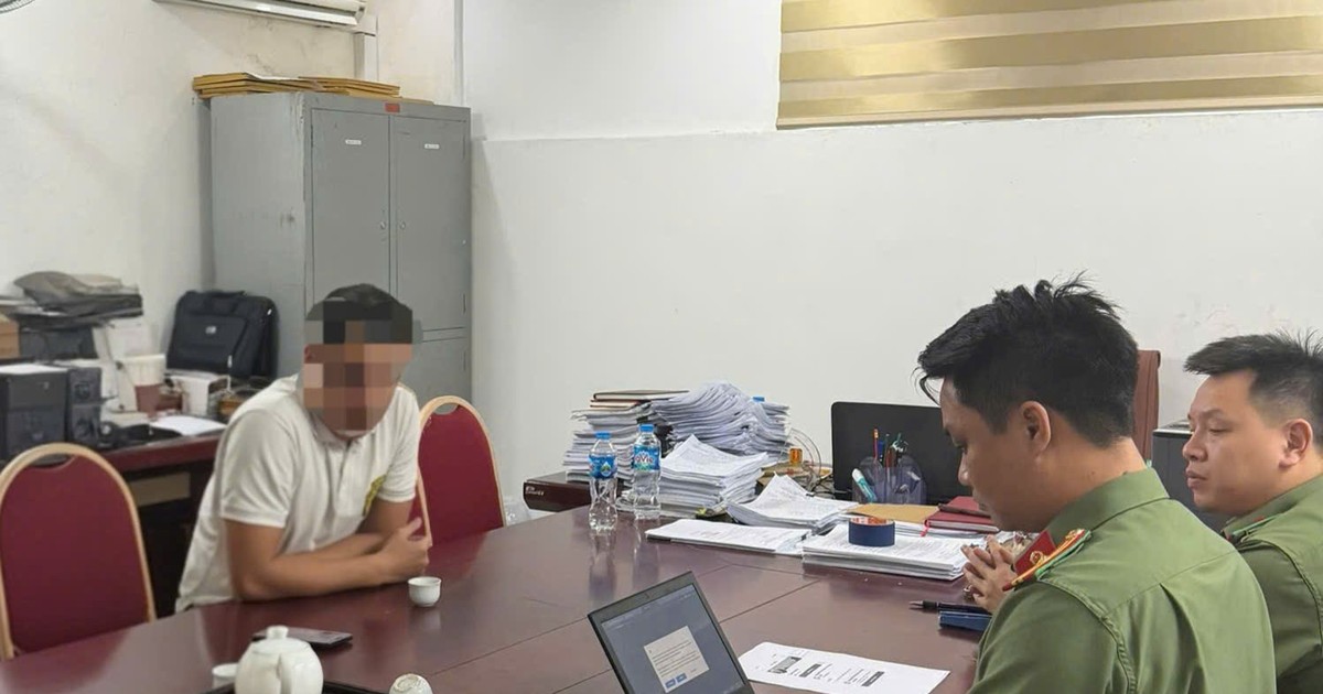 Đăng bình luận công kích, xuyên tạc về lực lượng công an, 2 người bị xử lý