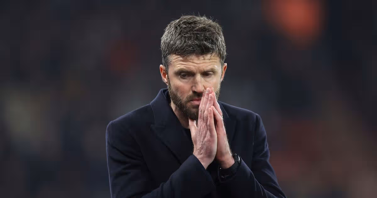 MU tạm dừng gia hạn với Carrick sau diễn biến bất ngờ