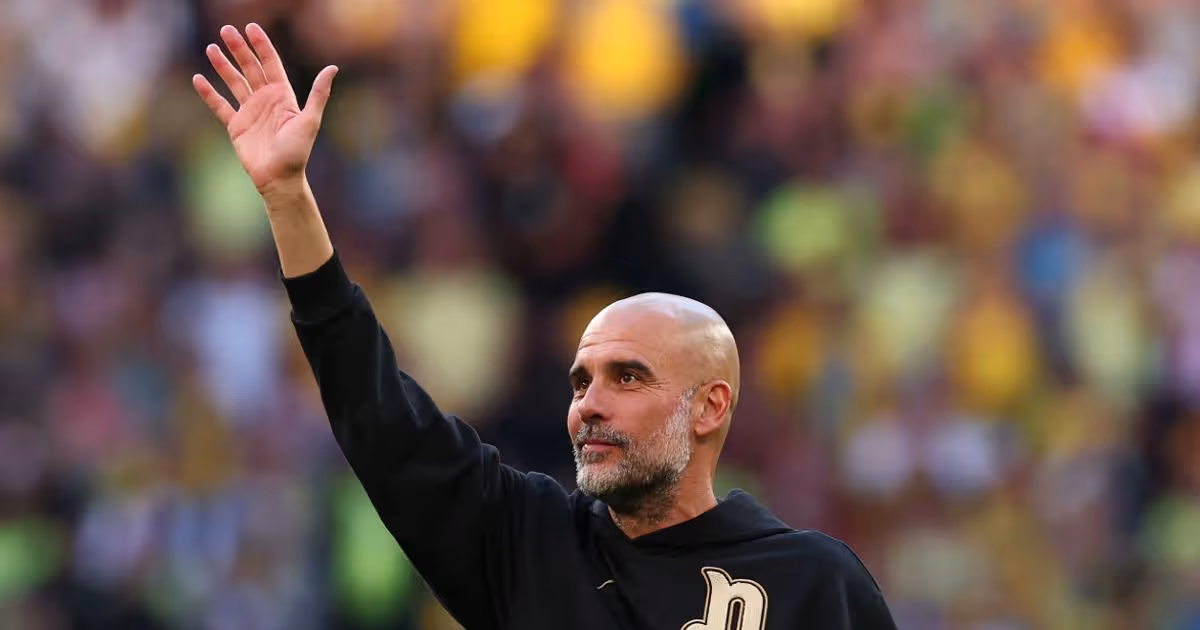 Pep Guardiola từ chức HLV trưởng Man City trong video xúc động