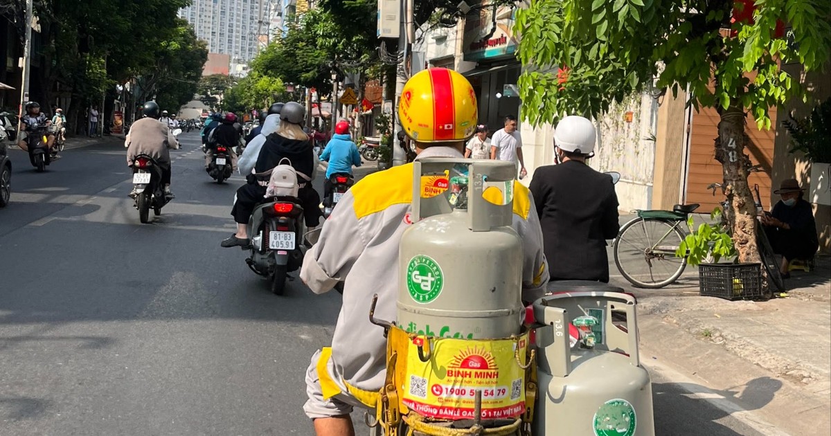 Giá gas tháng 5 tăng thêm 27.000 đồng bình 12kg