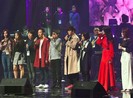 Ông Kim Jong-un phấn khởi nghe nhạc K-pop