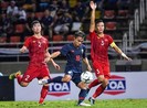 Không thắng Việt Nam, Chanathip đổ thừa ‘sân trơn, bóng ướt’