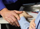 Quan hệ với kế toán ở phòng làm việc, chánh án bị cách chức