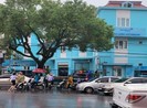 Cầm kiếm xông vào cướp ngân hàng