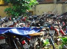 Tự giữ xe vi phạm: Luật có, vì sao không áp dụng?
