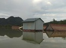 Rốn lũ Tân Hóa chìm trong nước, bị cô lập bốn ngày qua