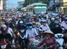 Ngán ngẩm với con đường ‘dài nhất’ TP.HCM