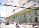 Cao ốc 40 tầng chưa xây xong đã cho dân vào ở