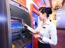 Miễn phí chuyển tiền, rút tiền ATM: Lợi nhiều đường