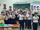 Phạt kín đáo, khen công khai học sinh