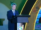'Có phải chúng ta sẽ để cho đời sau rừng trọc biển cạn…'