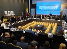 Mỹ và các nước Mỹ Latinh siết việc đi lại của ông Maduro
