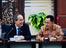 Đoàn lãnh đạo TP.HCM thăm, làm việc tại Indonesia và Singapore