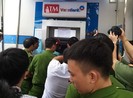 Ba người Trung Quốc bị khởi tố vì cắp mật khẩu ATM rút tiền