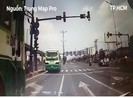 Xử lý tài xế xe buýt vượt đèn đỏ ở Thủ Đức
