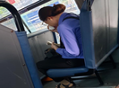 Nữ tiếp viên xe buýt ôm mặt khóc, Sở GTVT TP.HCM nói gì?