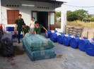 Biên phòng Đà Nẵng bắt cơ sở sản xuất nhớt giả hiệu Castrol