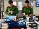 Nữ chủ cửa hàng giữ chân người Trung Quốc rồi báo công an