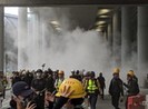 Hong Kong: Người biểu tình không thể vào được sân bay