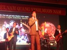 Các thầy thuốc hát quyên tiền ủng hộ bệnh nhân nghèo