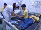 Ăn cơm tăng ca, gần 50 công nhân nhập viện nghi ngộ độc