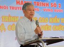Nguyên Chủ tịch nước nói chuyện với thanh niên Bình Dương