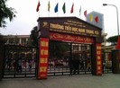 Cách chức hiệu trưởng, hiệu phó trường Nam Trung Yên