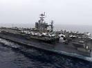 Tàu sân bay Mỹ chạm trán tên lửa Iran
