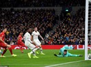 Bayern 7 lần 'xé lưới' Tottenham, Man.City có thêm 3 điểm