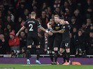 De Bruyne tỏa sáng, Man. City ‘hủy diệt’ Arsenal trong hiệp 1