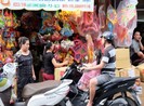 Lồng đèn truyền thống vẫn đủ sức cạnh tranh với đèn điện tử