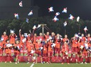 Chùm ảnh tuyển nữ Việt Nam giành HCV SEA Games đầy cảm xúc