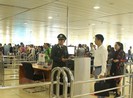 An ninh hàng không có quyền hạn đến đâu?