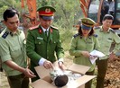 Tiêu hủy hơn 8,5 tấn bánh kẹo, đồ chơi trị giá gần 1 tỉ đồng