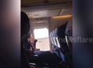Máy bay bị hoãn vì du khách mở cửa thoát hiểm để... hóng gió