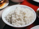 Trộm tiền rồi còn trộn đồ ô uế vào cơm chủ nhà để 'ếm bùa'