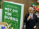 Giáo sư Phan Văn Trường và bộ ba 'Một đời...'