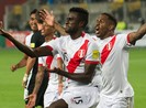 Trình độ ngang ngửa VN, làm sao tranh nổi với Peru