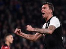 Mandzukic bỏ thành Turin về với bóng đá châu Á