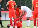 Thầy trò Lí Thiết làm lu mờ bộ ba Brazil