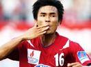 Xem cựu tuyển thủ Ngọc Thanh đá ‘phủi’ cho ‘Tổ Nát’
