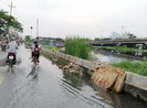 Cận cảnh quận 8 trước giờ 'lũ' tràn tấn công
