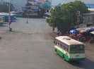TP.HCM: Hai bến xe lớn thưa vắng trong ngày đầu hạn chế đi lại