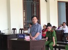 Bị cáo kêu oan: 'Tui sai tui cúi mặt trước hội đồng xét xử'