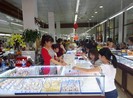 Nhiều người bán vàng chốt lời, có người bán hơn 300 lượng