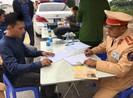 Cục CSGT 'chốt' cao tốc, phát hiện tài xế dương tính ma túy