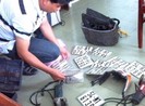 Dùng biển số giả, có bị tước giấy phép lái xe?