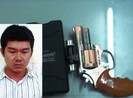 Bắt “cán bộ tình báo” chuyên lừa phụ nữ