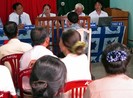 Ủi đất làm đường, ‘tiện thể’ bốc luôn ba ngôi mộ